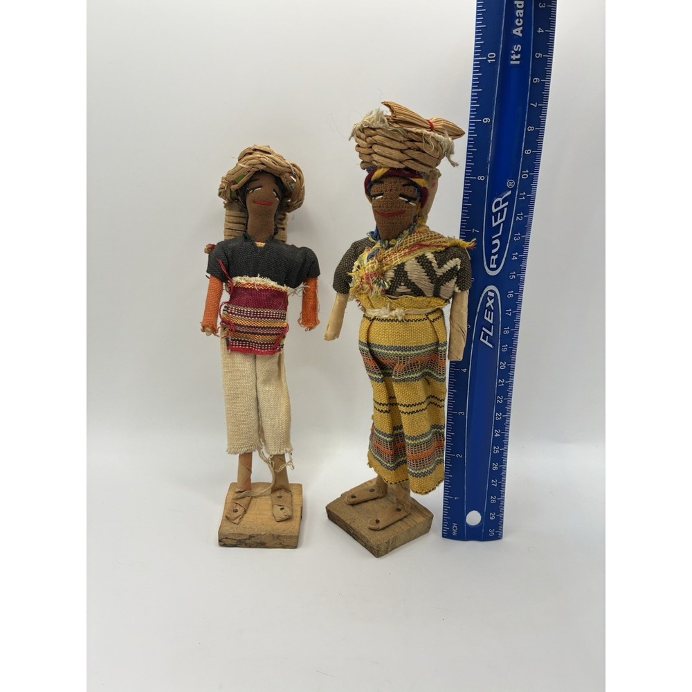 2 Vintage Handmade Guatemalan Folk Art Cloth Dried Hay Stick Doll Figures 9" - Picture 5 of 5